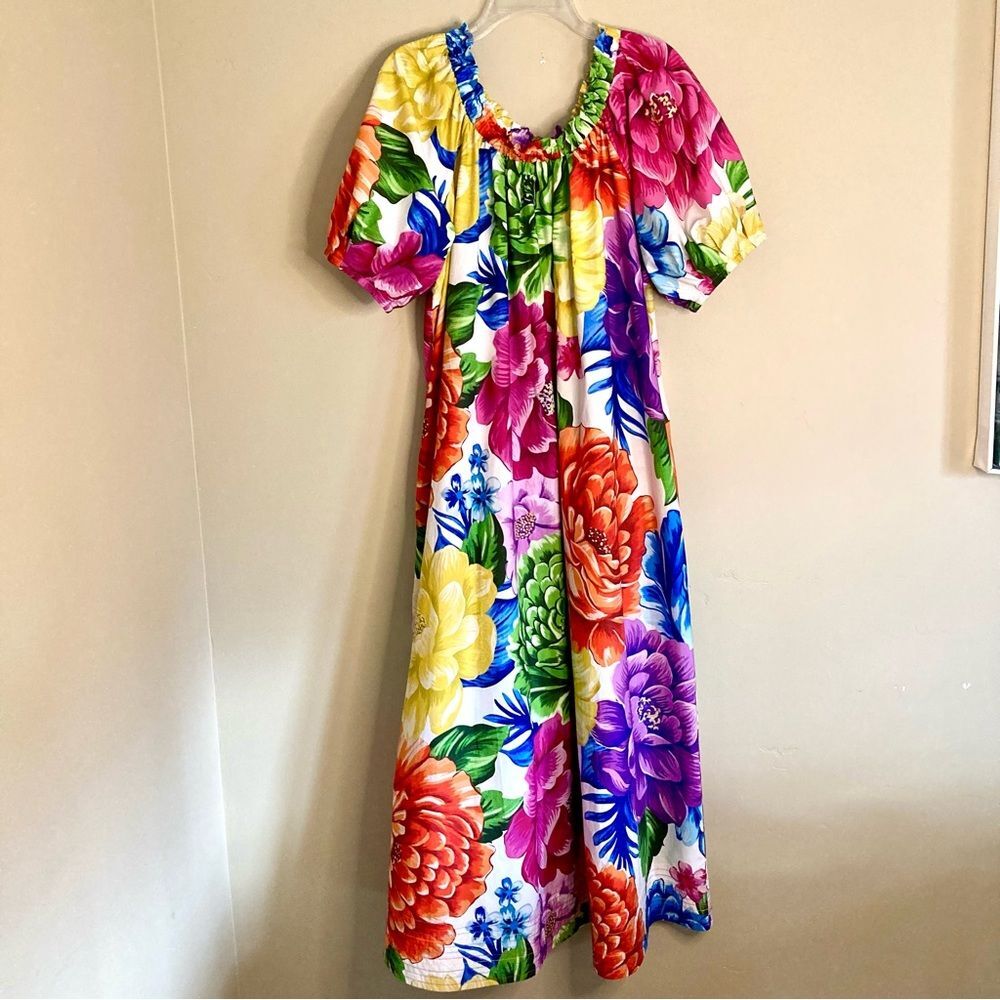 NEW FARM Rio Rainbow Chita Off Shoulder Maxi Dress Puff Sleeve Pink Floral L/XL - Picture 5 of 16